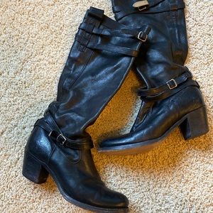Frye women’s boots. Size 8.5